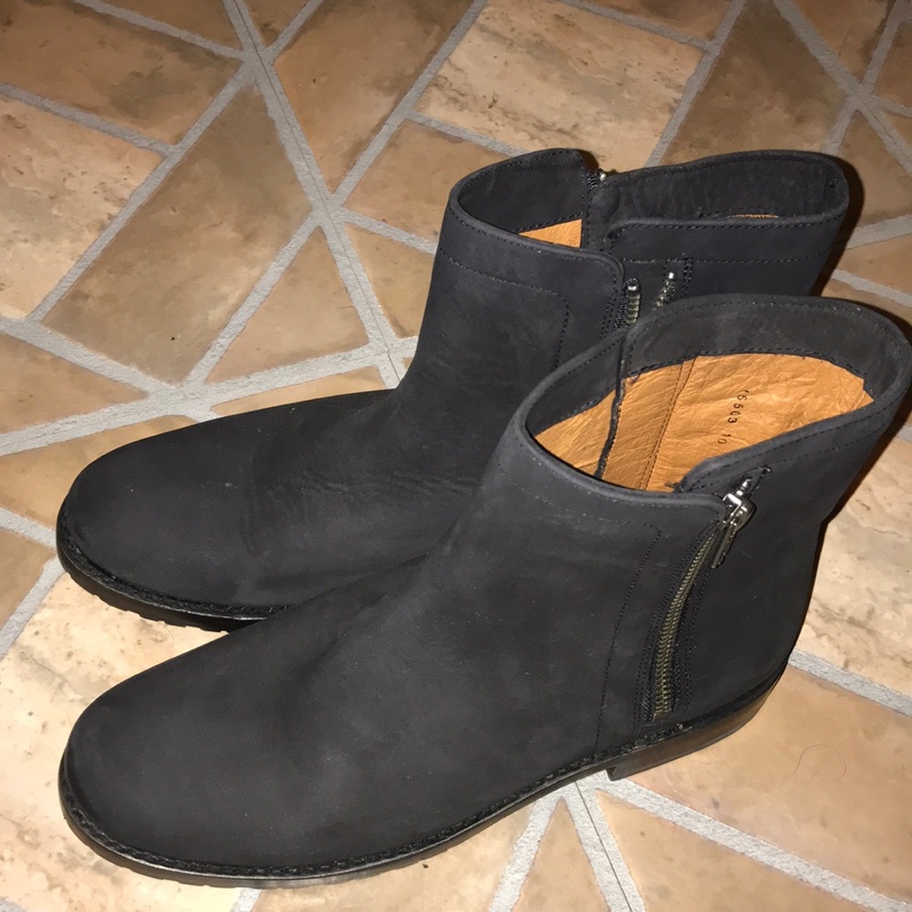 Frye Natalie Double Zip Bootie